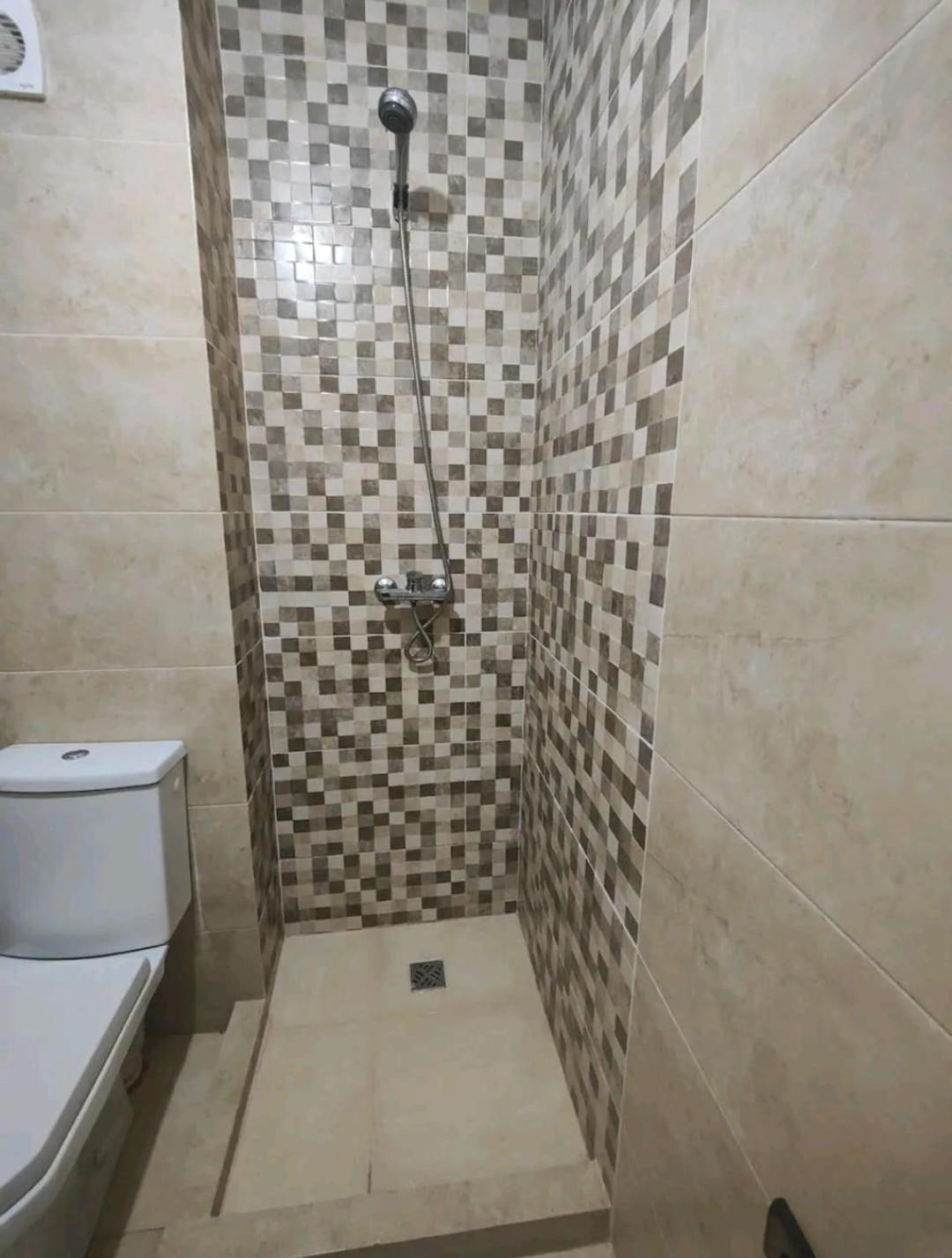 Apartment Au Centre De Marrakech Wi-fi,smart Tv, Pool *